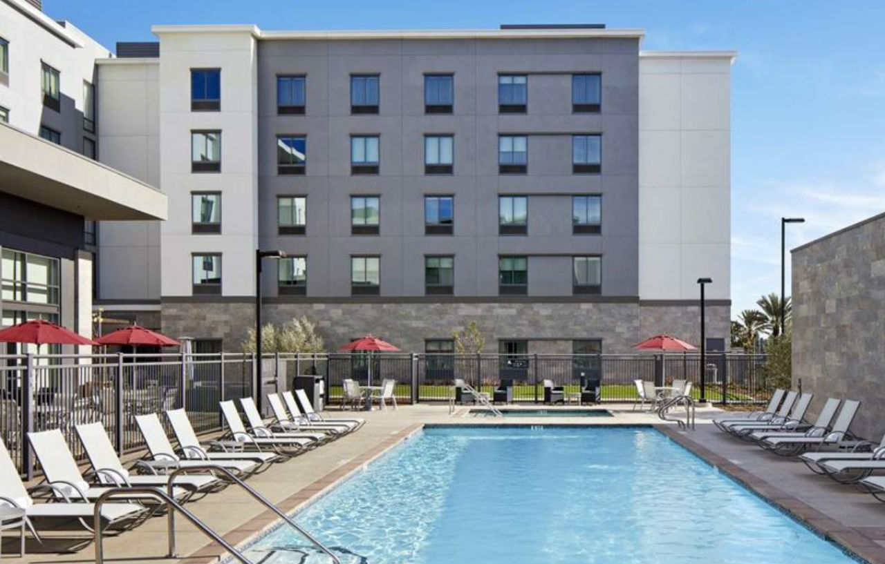 Hampton Inn Long Beach Airport, Ca Exteriör bild
